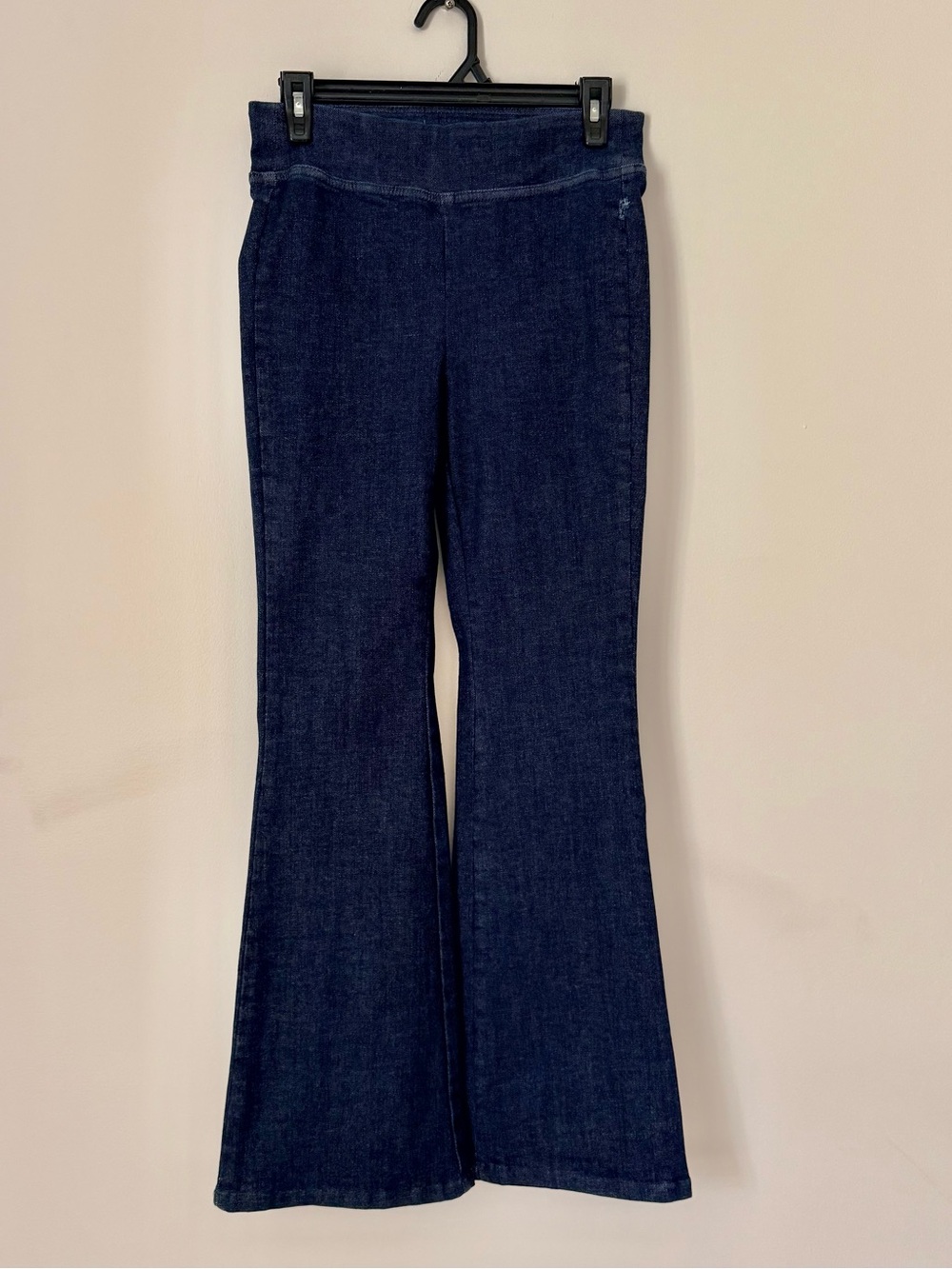 DKNY Dark Blue Flare Jeans SZ.M